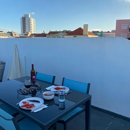 Casa Da Fonte - Vintage House And Rooftop Figueira da Foz Exterior photo